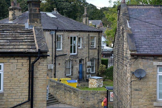 ear wax removal farsley 53.8124411,-1.6925634,